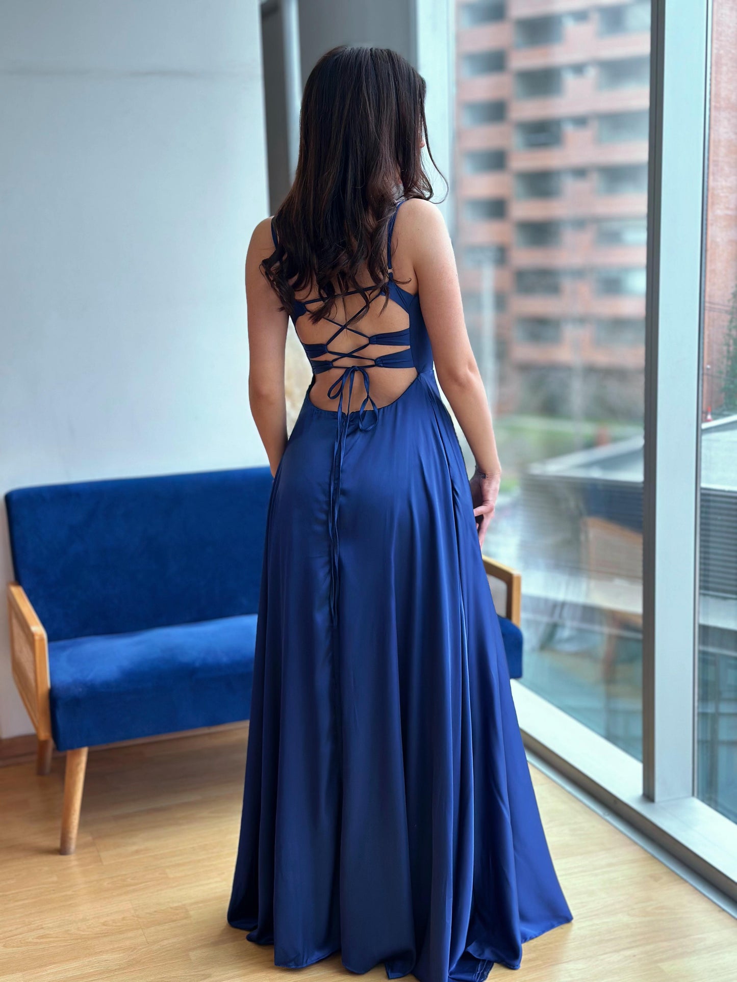 Vestido Olivia Satin Azul Marino