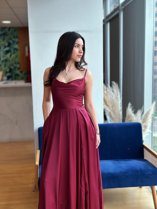 Vestido Olivia Satin Burdeo