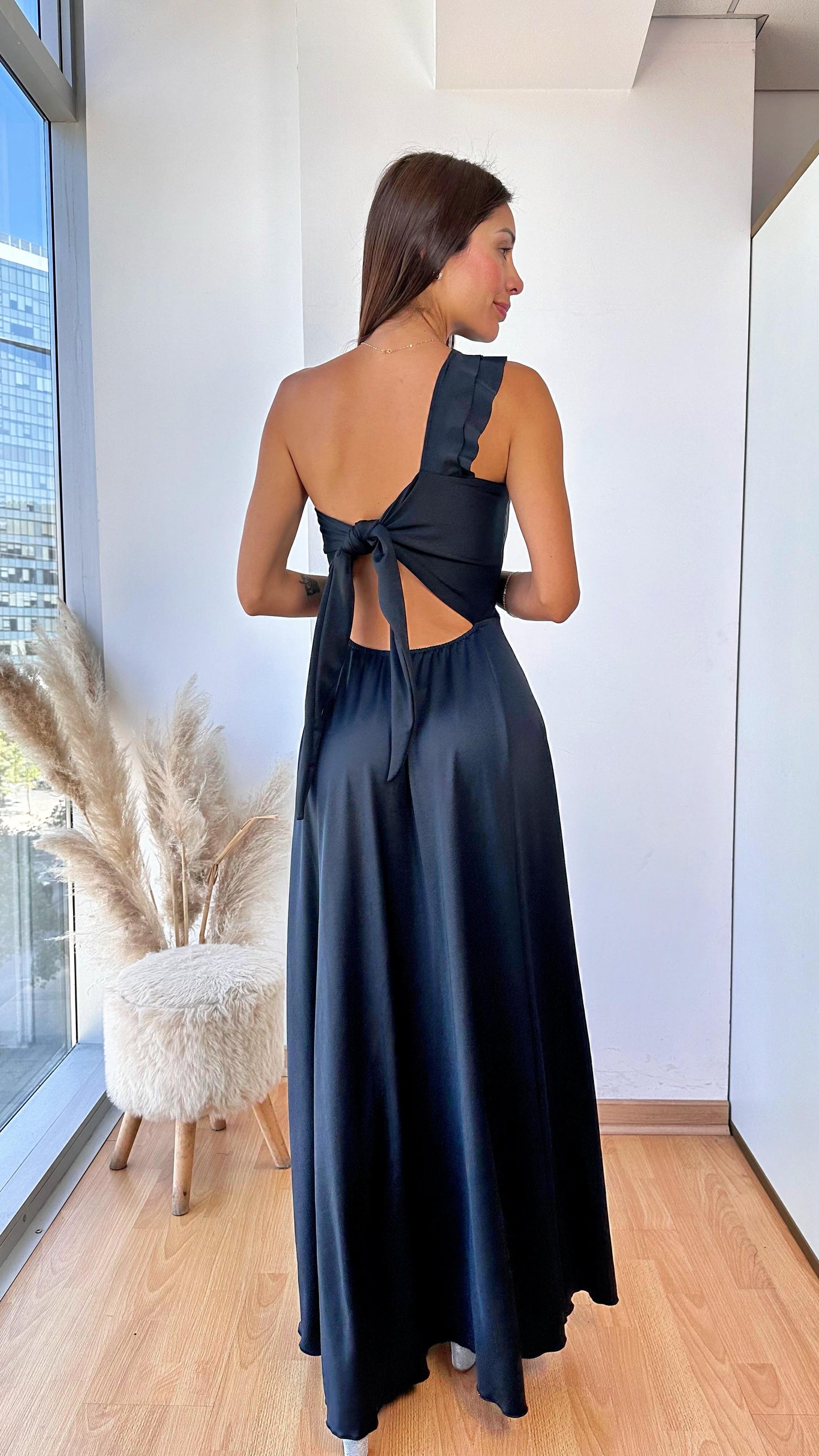 Vestido de Fiesta Asimétrico Fiorella – Negro