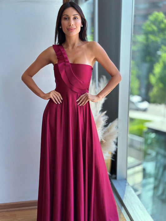 Vestido Fiorella Asimetrico - Borgoña