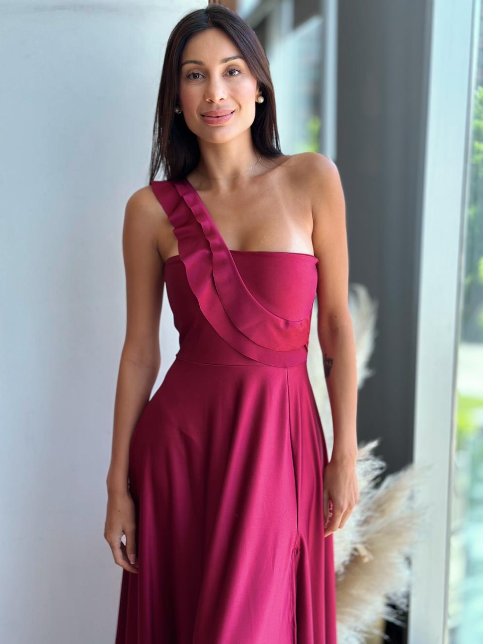 Vestido Fiorella Asimetrico - Borgoña